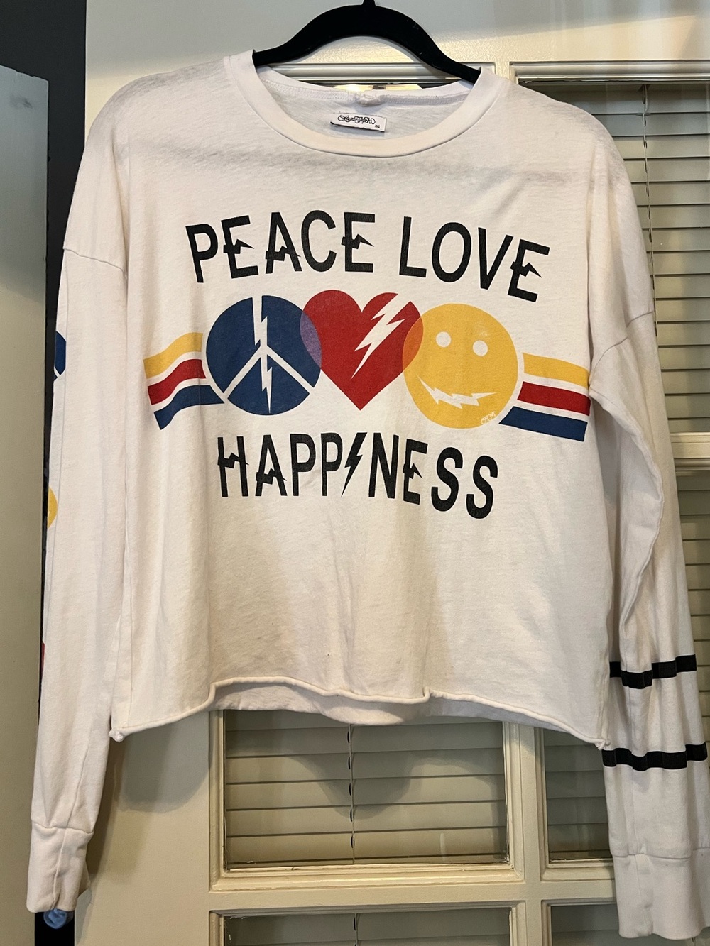 Lauren Moshi Peace Love Happiness Graphic Long-Sleeve